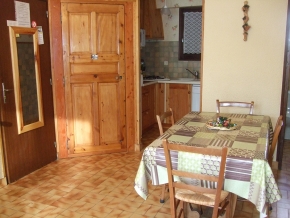 Appartement** 3 pièces, 2 chambres, jusqu&#039;à 4 personnes